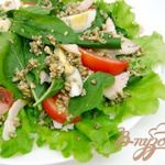 Вкуснейший салат с копчёным мясом и миндалём