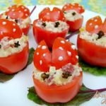 Закуска Божьи коровки из помидор!
