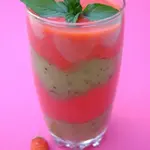 Десерт с киви и клубникой Полосатик