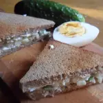 Сэндвич с яичным салатом