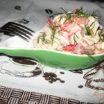 Салат с крабовым мясом и куриной грудкой Коралл