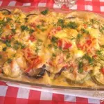 Лазанья с семгой и овощами.