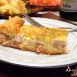 Пирог с курицей на слоёном тесте, заливной.
