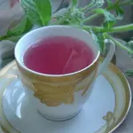 Чай из смородины, её листочков и имбиря
