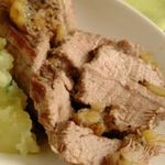 Мясо, запеченное с киви