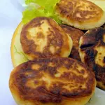Картофельные котлеты.