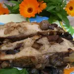Толстолобик запечённый с баклажанами и шампиньонами