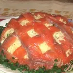 Салат с соленой семгой