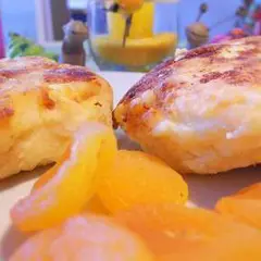 фото рецепта Сырники с курагой
