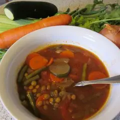 фото рецепта Суп с зеленой чечевицей и овощами