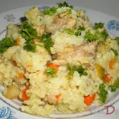 фото рецепта Рис тушеный с курицей и овощами