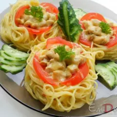 фото рецепта Макаронные гнезда с курицей