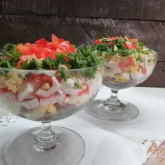 фото рецепта Салат с крабовыми палочками и фасолью