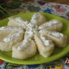 фото рецепта Ленивые вареники с кокосовой стружкой