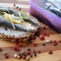 фото рецепта Килька домашнего посола