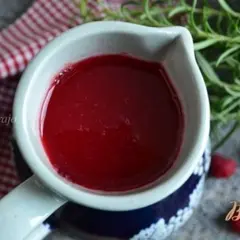 фото рецепта Малиново-розмариновая настойка
