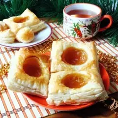 фото рецепта Слойки с апельсиновым джемом