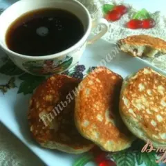 фото рецепта Оладушки на фруктовом йогурте
