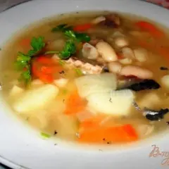 фото рецепта Суп из белой фасоли с рыбными консервами