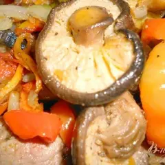 фото рецепта Грибы шиитаке с овощами