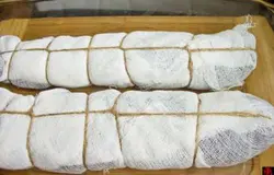 Мясо высохло довольно быстро (вспомните, какая жара стояла летом в Москве)