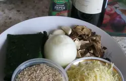 Вот такой набор продуктов понадобится для приготовления ризотто по-вегетариански.