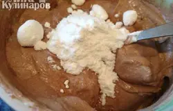 Все размешала до однородности и добавила по вкусу сахарной пудры, так как шоколад был темный (80 % какао и не очень сладкий).