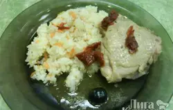Курица готова. Приятного аппетита!
