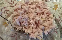 Куру порезать кубиками.