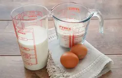 Подготовим продукты для блинчиков