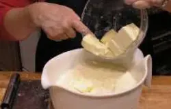 Добавьте масло