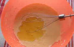 перемешать и добавить 2 ст л растительного масла.