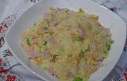 Готово! добавить майонез, и опять перемешать. Приятного аппетита!