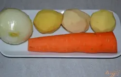Очистить овощи.