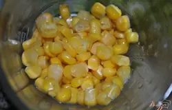 Добавить кукурузу