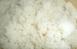 Рис отварить до готовности, промыть дать воде стечь.