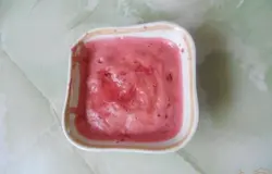 В процессе будет образовываться пенка - её снимаем (вкусная штука, кстати).