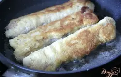 со всех сторон.