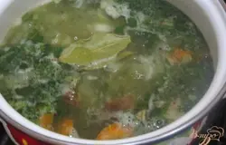 Готово! Готовый суп подавать горячим.