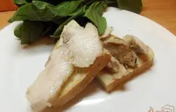 Готово! Такое сало прекрасно подходит для бутербродов на закуску. кушайте на здоровье!=)