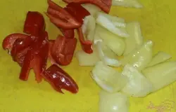 болгарский перец крупными кубиками,