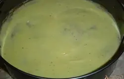 Эту процедуру повторяем до тех пор, пока не закончится тесто.