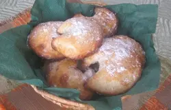 Готово! Готовые изделия посыпать сахарной пудрой.