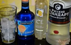 Приготовим все для коктейля.