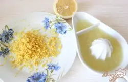 Лимонный крем:Цедру мелко нарезать-натереть.