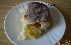 Готово! У меня получилось 12 маленьких бухтелей и небольшой рулет.Приятного!