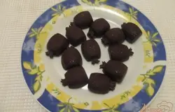 Готово! Вынуть готовые конфеты из формочки. Приятного аппетита!