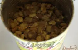 Пятый слой - баклажаны(немного майонеза),