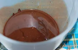  Растапливаем на водяной бане или в микроволновке.