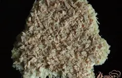 2 слой - куриное филе,